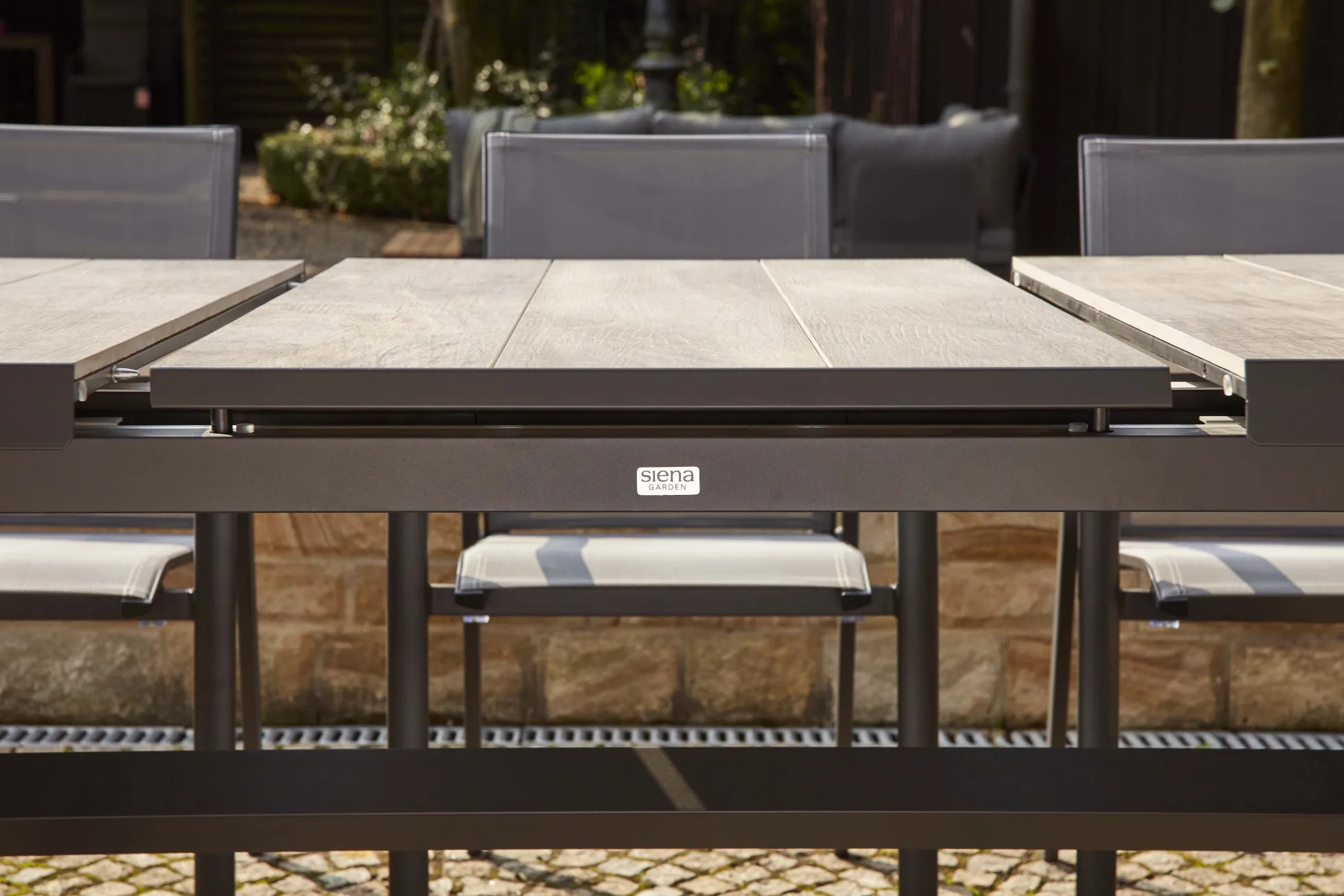 Ausziehbarer Tisch 200 x 100 cm SINCRO
