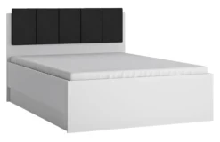 Bett LYON WEISS