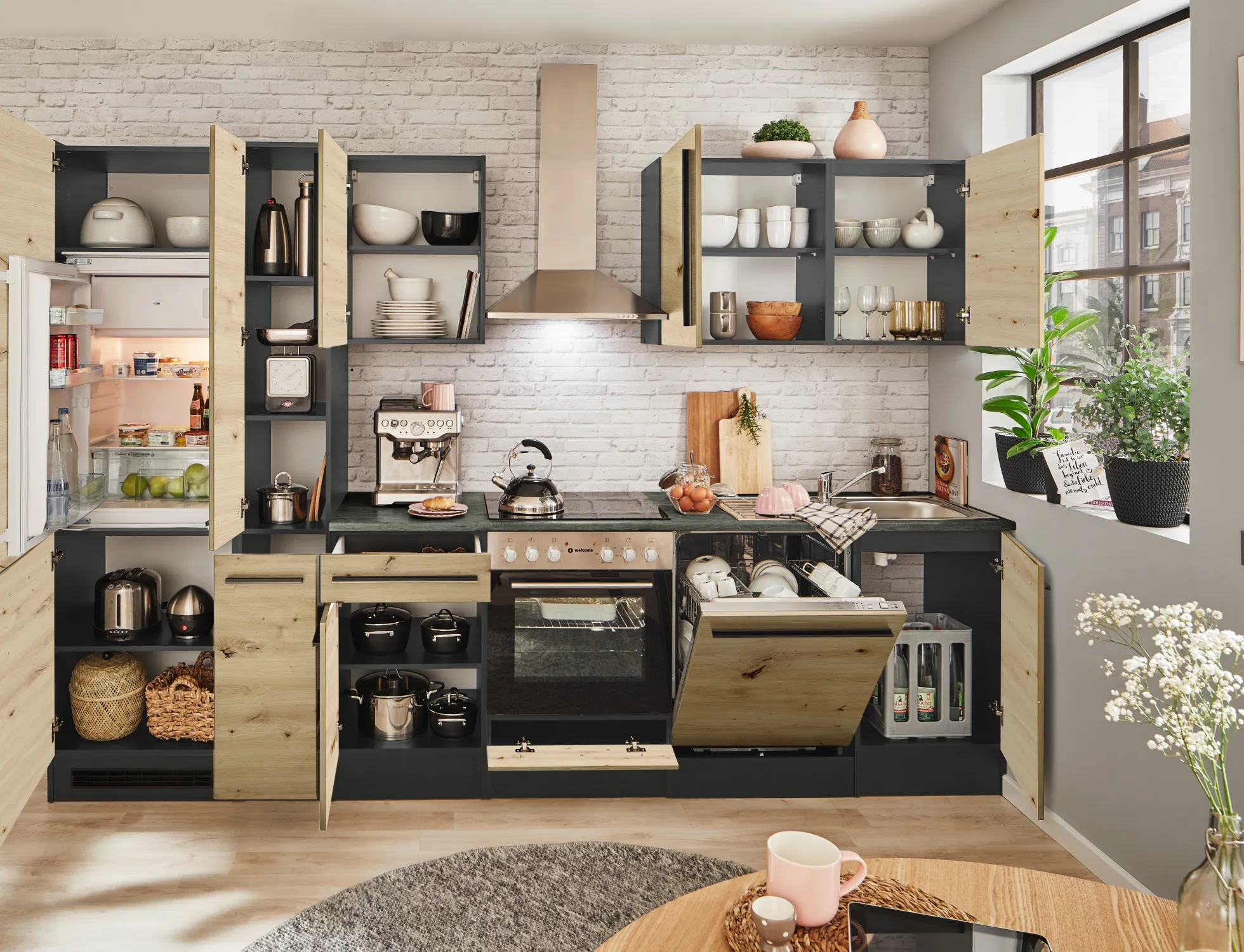 Küchenblock mit E-Geräten JAZZ 8 (Zeile-Kühlschrank-Apotheker) III