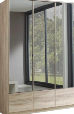 Kleiderschrank IMAGO