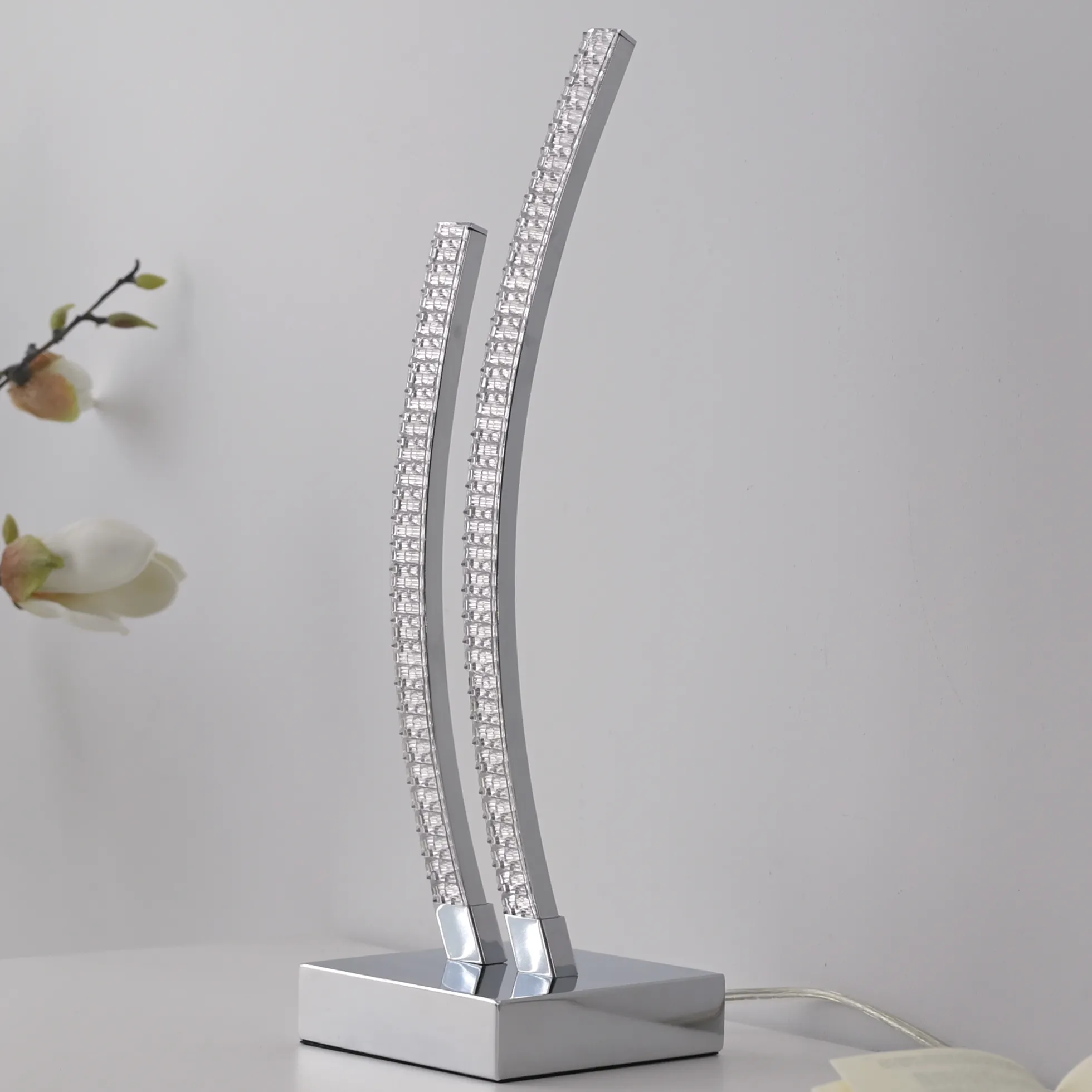 LED Tischleuchte TILLA