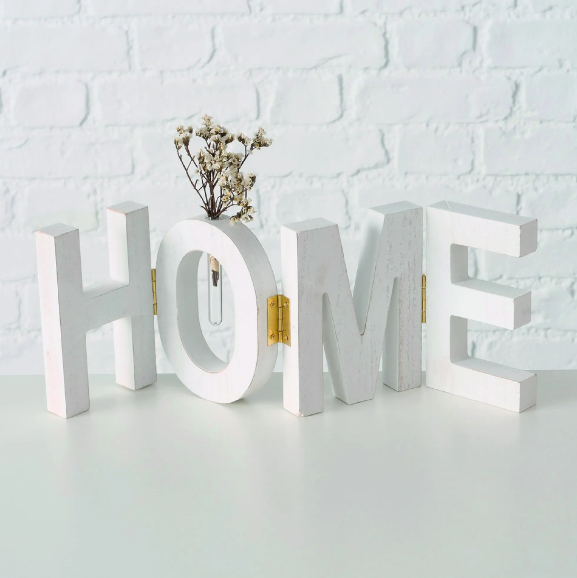Schriftzug sortiert HOME