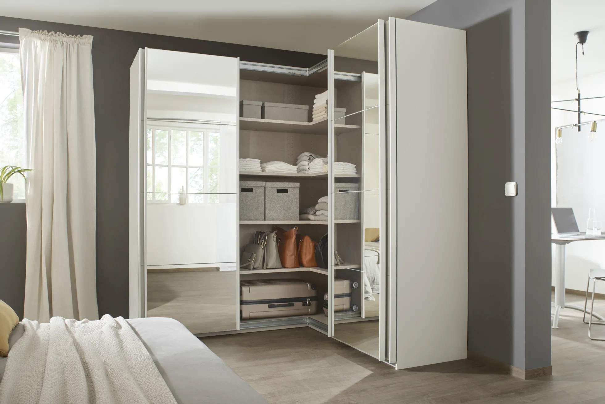 Schwebetüreneckschrank QUADRA